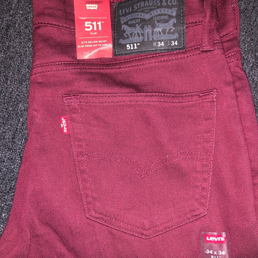 levis